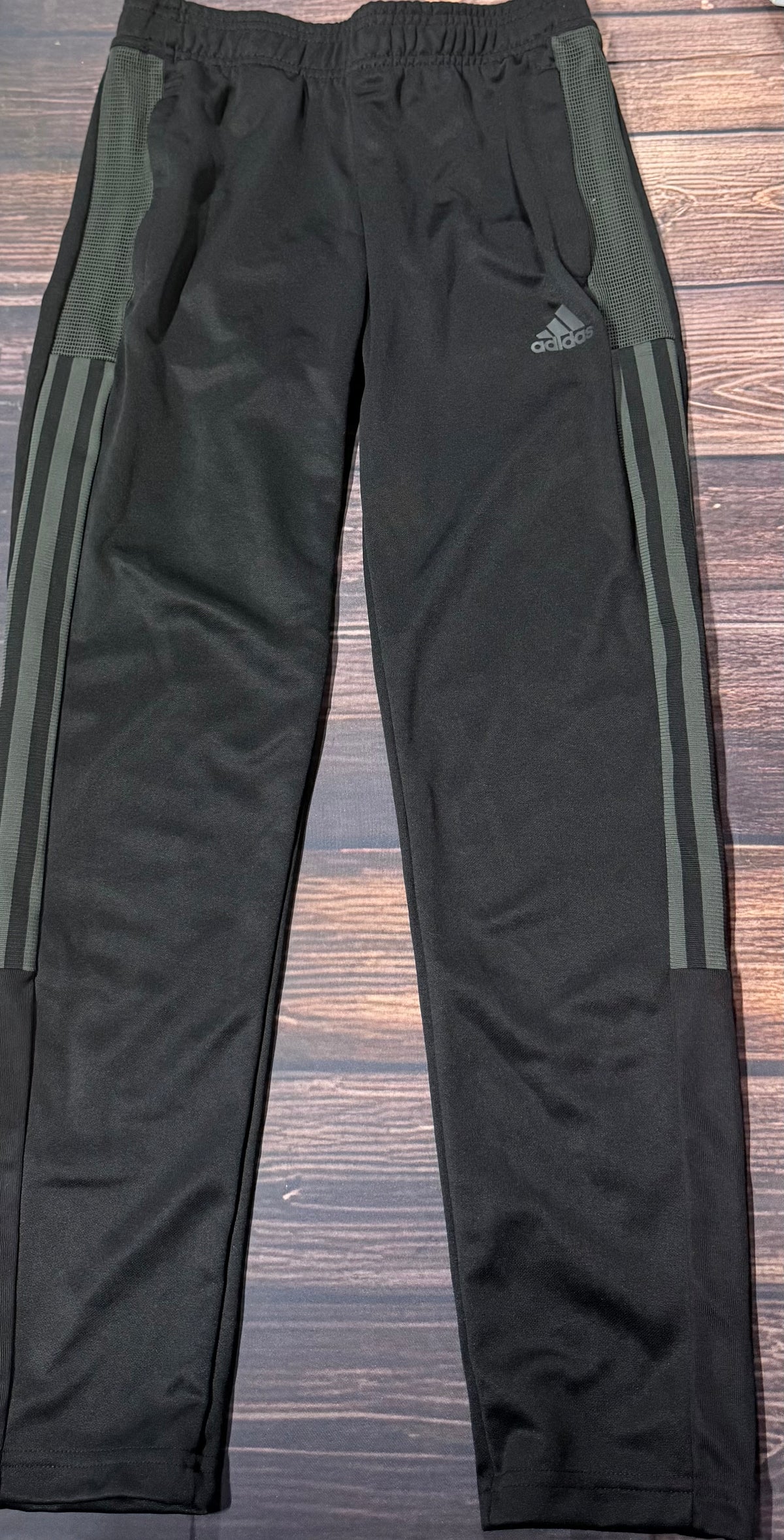 Adidas 11-12Y