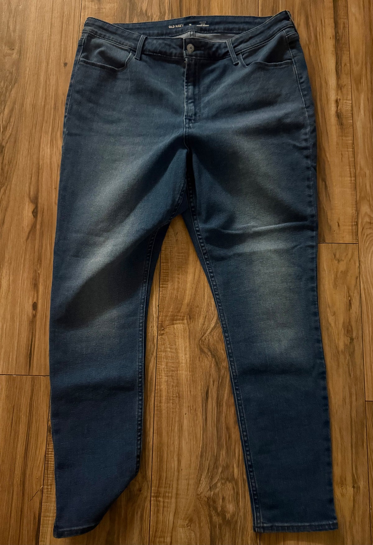 Old Navy 16