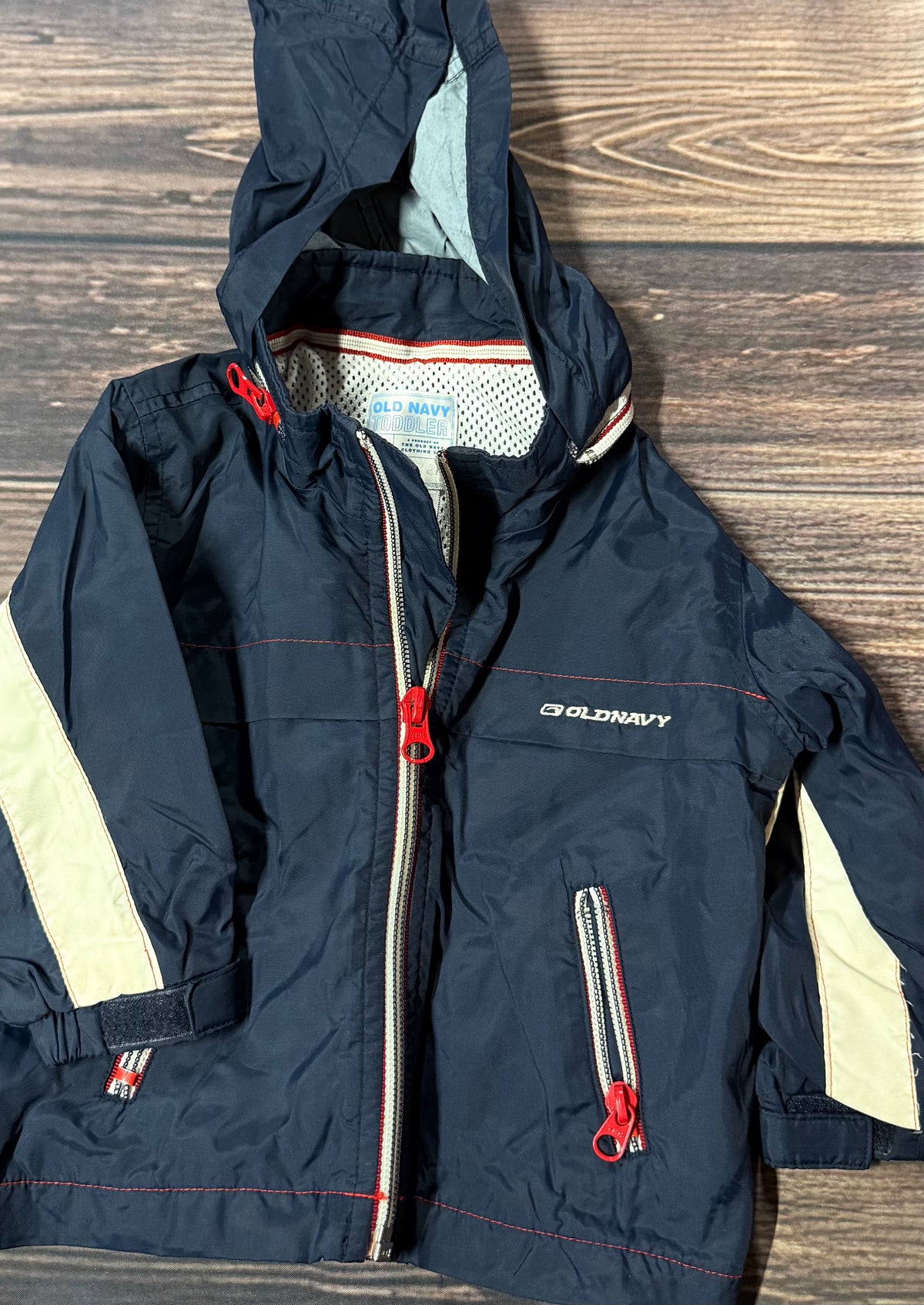 Old Navy 6-12m vintage windbreaker