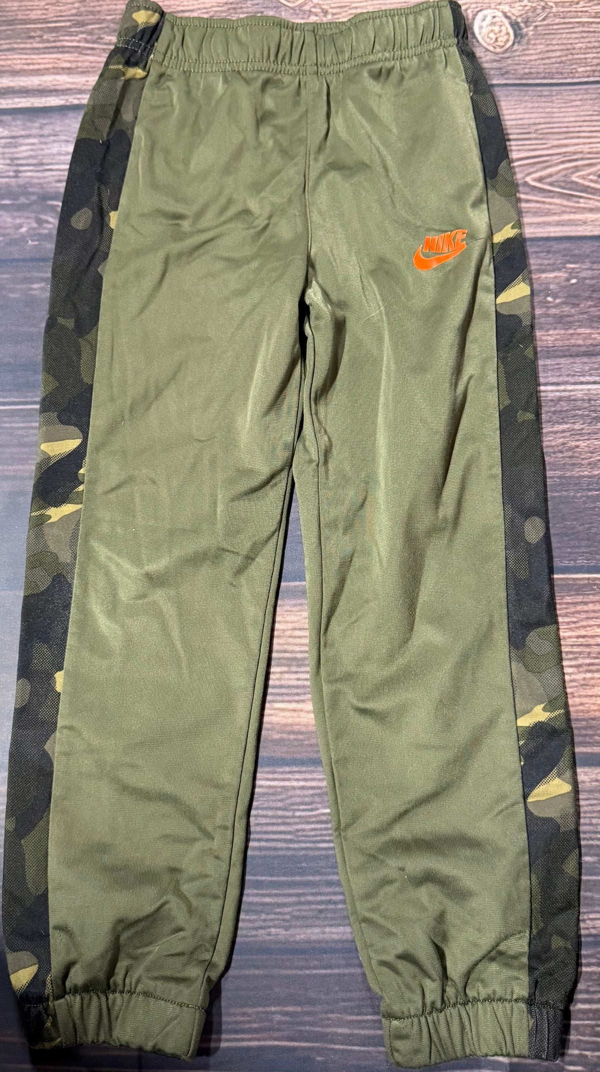Nike 6