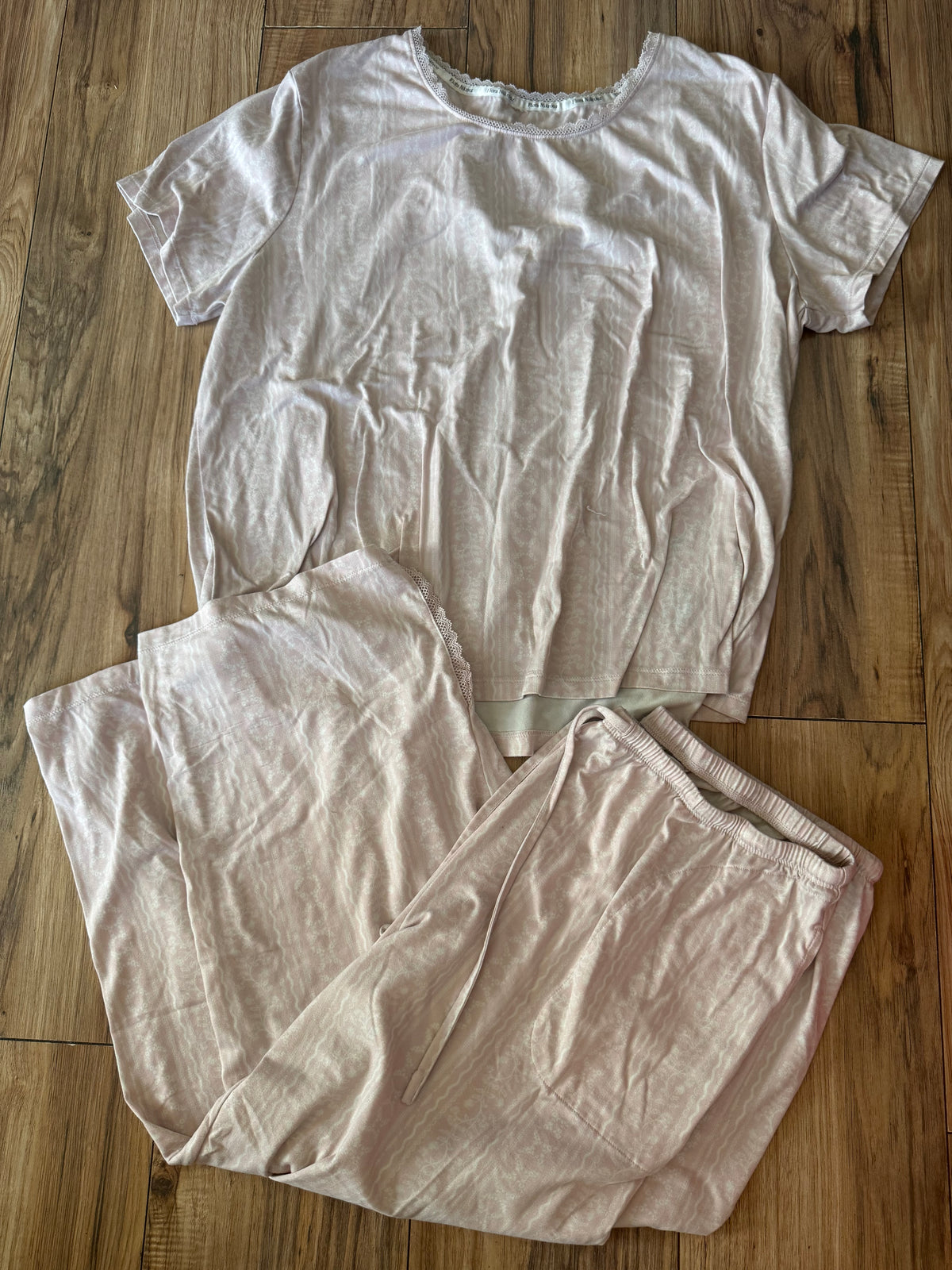 Flora Nikrooz XL