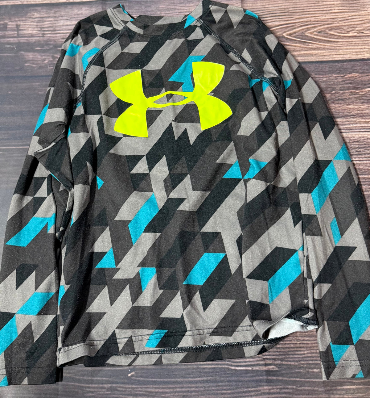 UA youth small