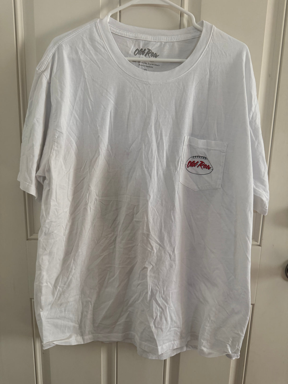 Old Row XL..has a spot