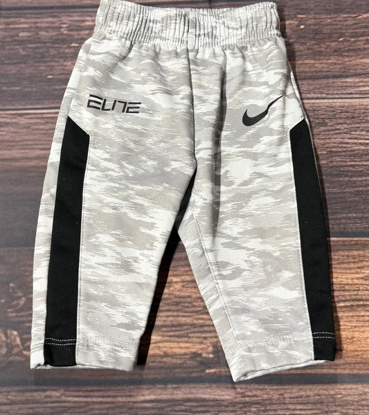 Nike 3-6m