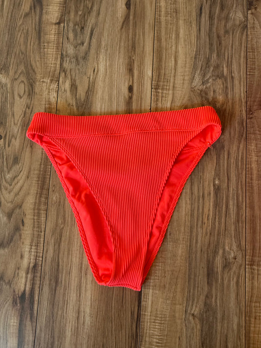 Hollister large