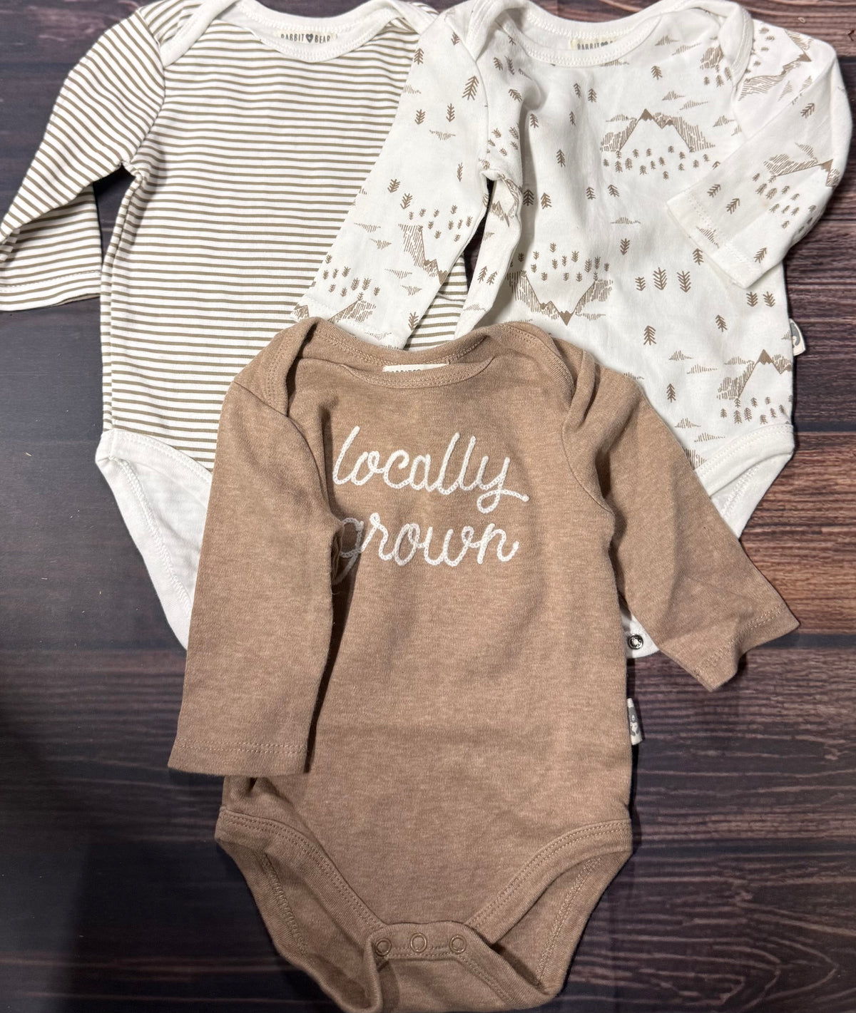 Rabbit + Bear 3-6m..small staining