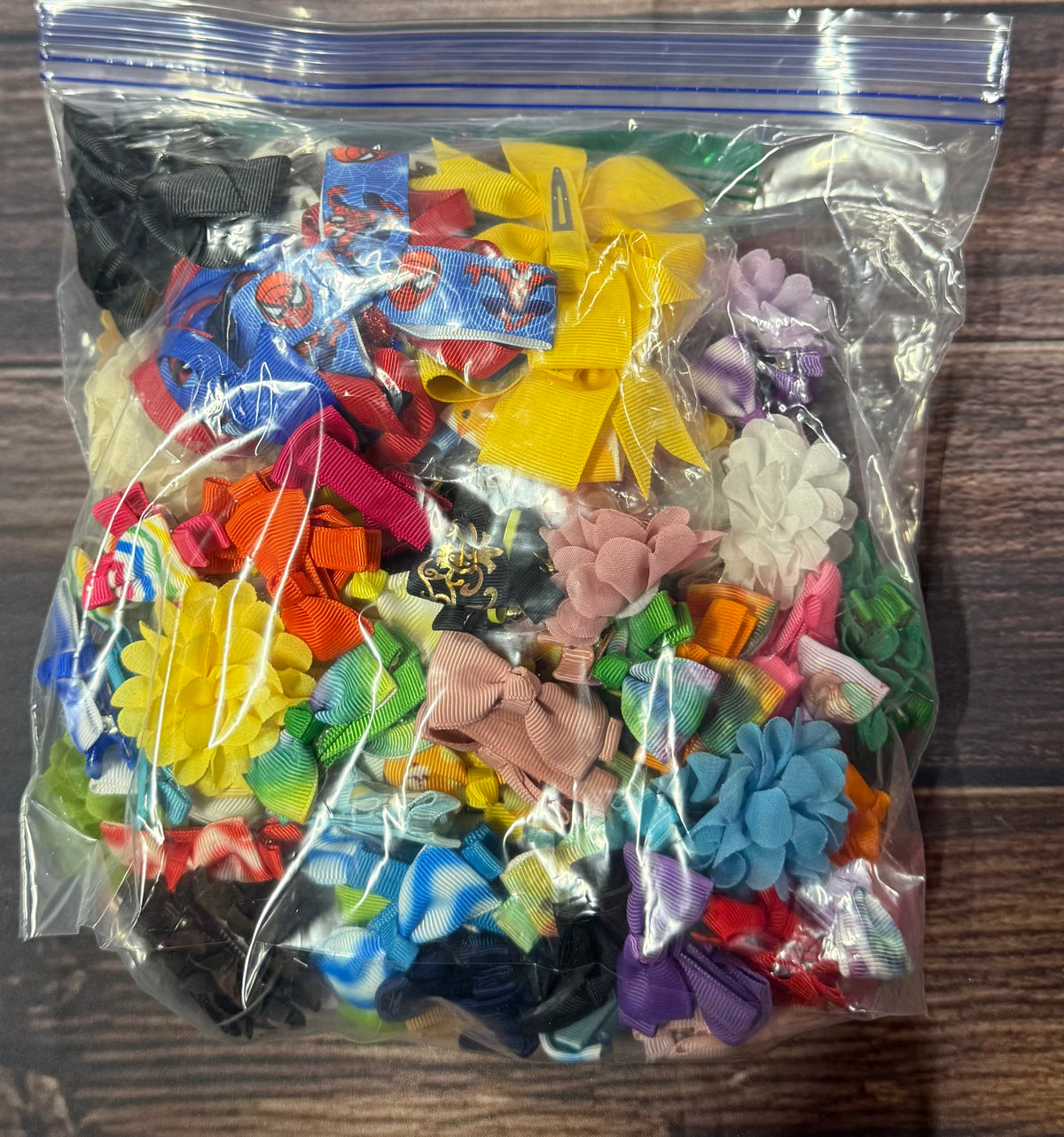 Bow clips