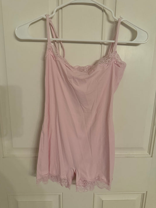 Small bodysuit