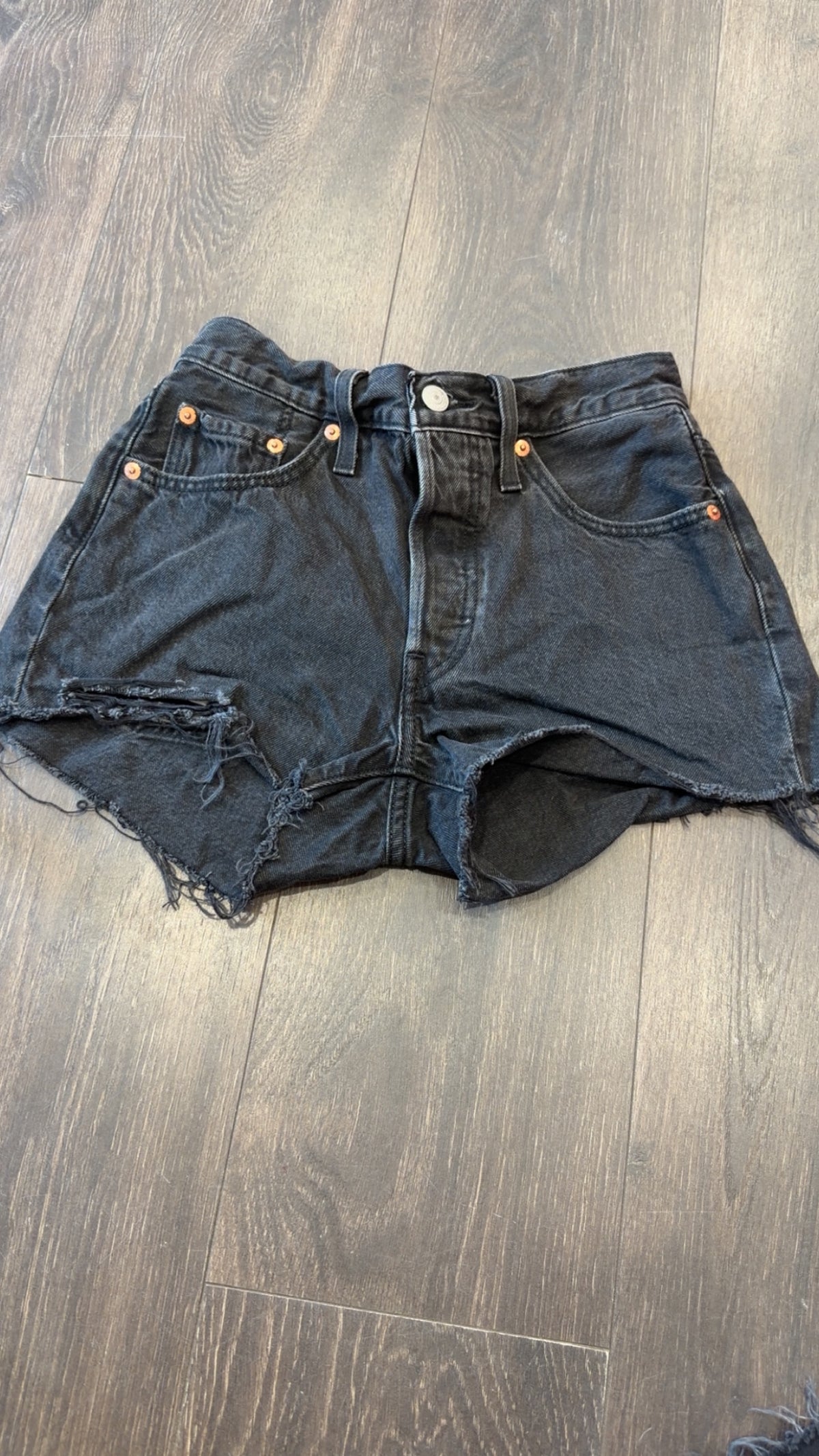 Levi’s size 24