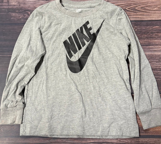 Nike 4