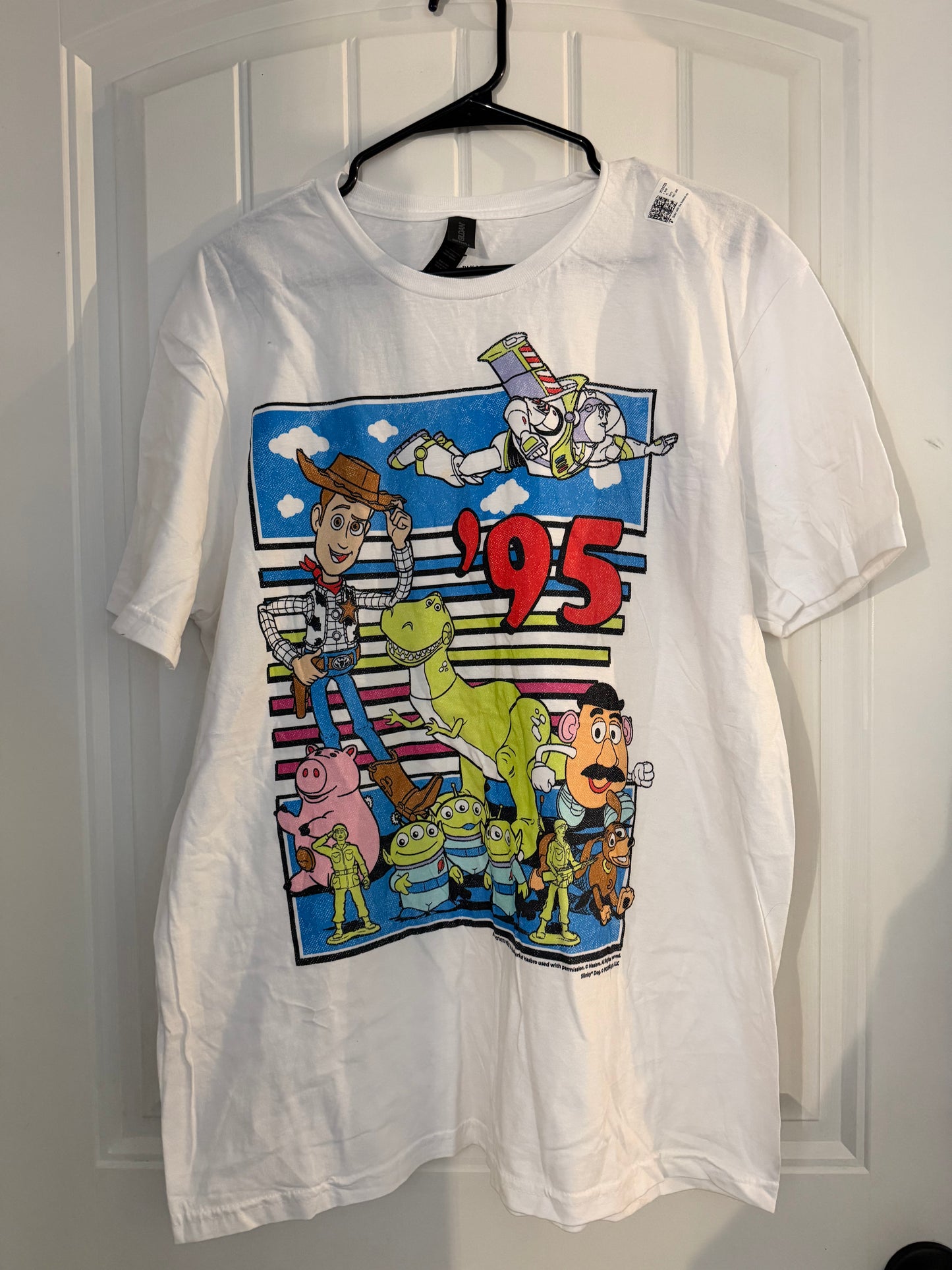 disney - large - nwt