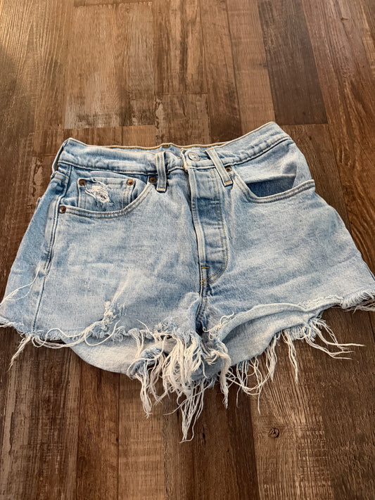 levis - 26
